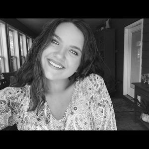 Meet your Posher, Logan